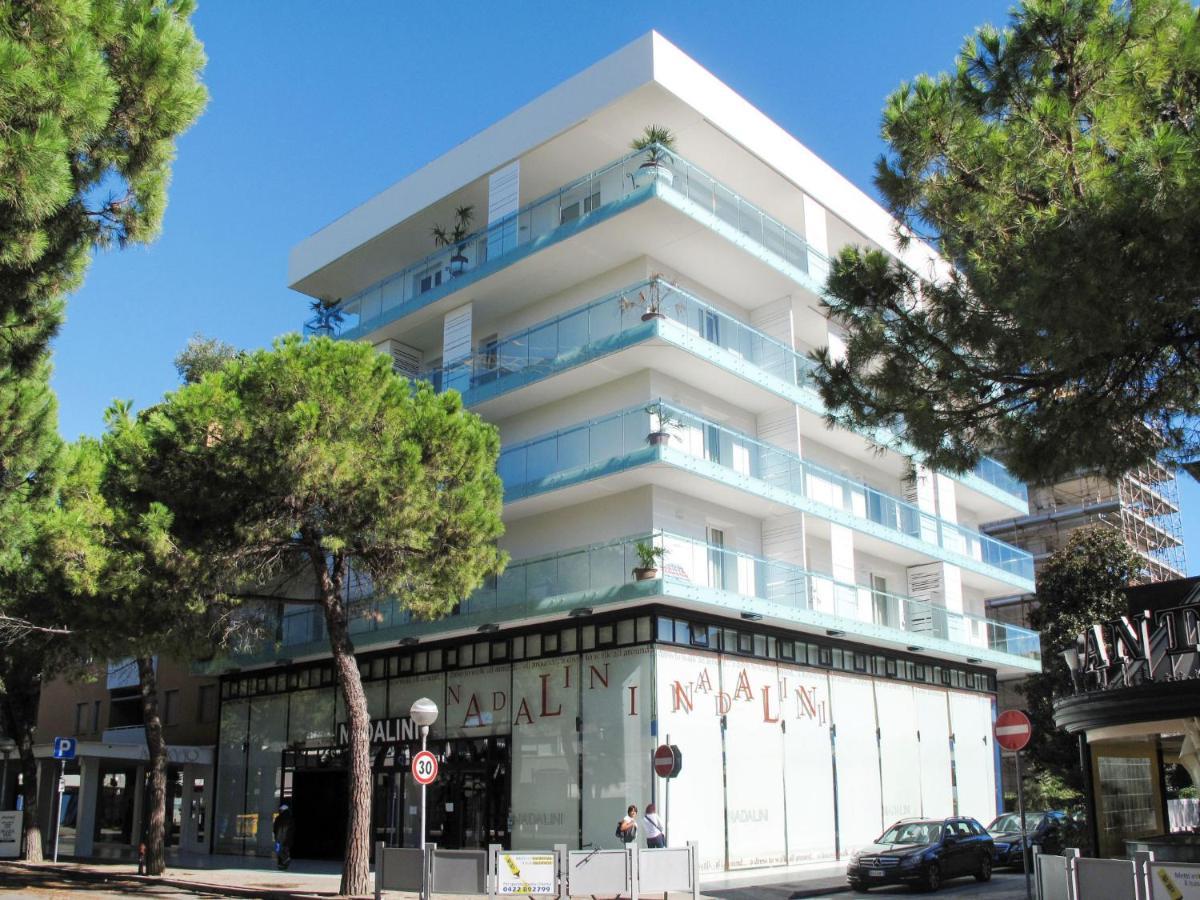 Apartment Fiore-2 By Interhome Lignano Sabbiadoro Eksteriør billede