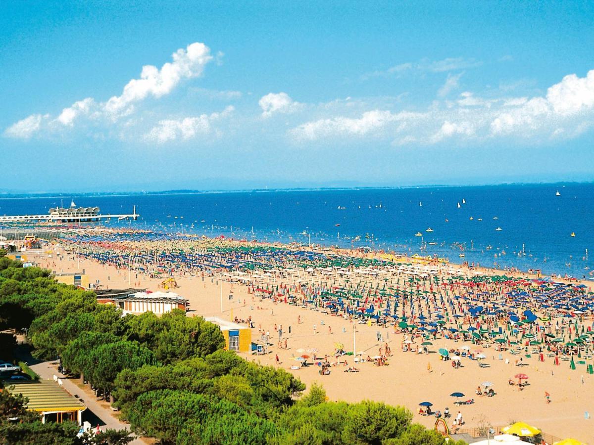Apartment Fiore-2 By Interhome Lignano Sabbiadoro Eksteriør billede